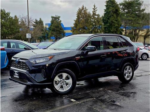 2020 Toyota RAV4 Hybrid LE