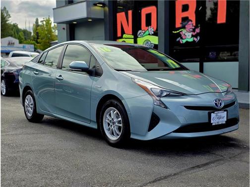 2016 Toyota Prius Two