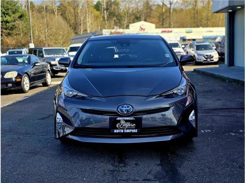 2016 Toyota Prius Four Touring