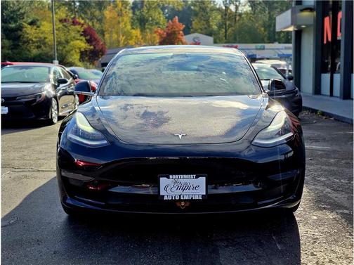 2019 Tesla Model 3 Mid Range