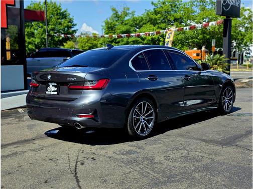 Mineral Gray Metallic 2020 BMW 330 xDrive