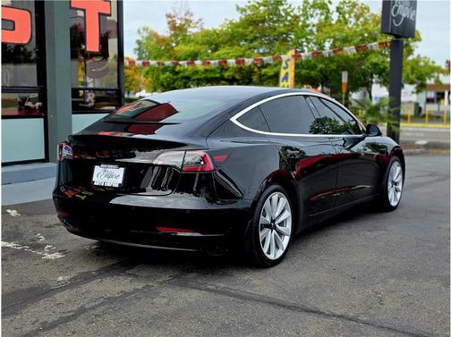 2019 Tesla Model 3 Standard Range