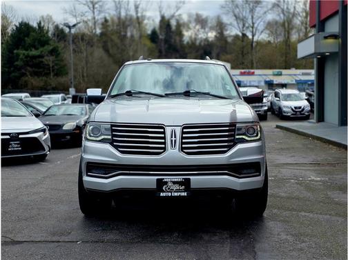 Ingot Silver Metallic 2015 Lincoln Navigator L