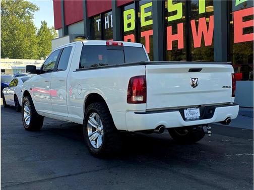 2017 RAM 1500 Sport