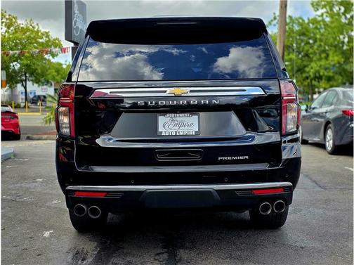 2024 Chevrolet Suburban Premier