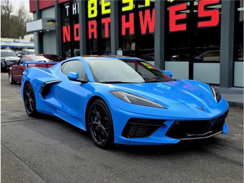Rapid Blue 2022 Chevrolet Corvette Stingray w/3LT