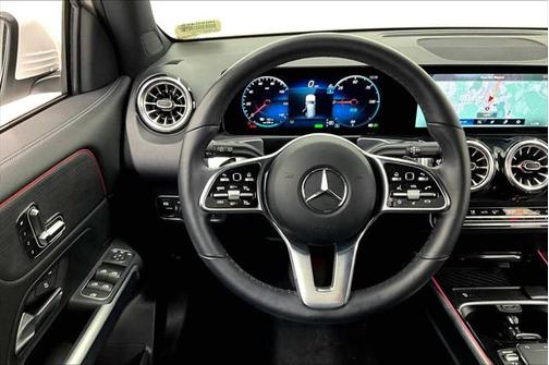 2023 Mercedes-Benz EQB 300 4MATIC