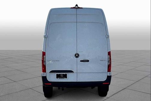 2025 Mercedes-Benz Sprinter 2500 Standard Roof