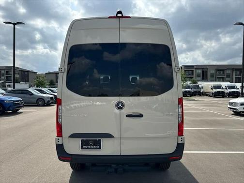 2025 Mercedes-Benz Sprinter 2500 Standard Roof