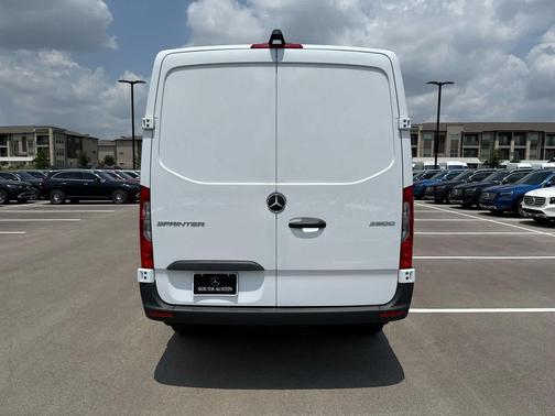 2025 Mercedes-Benz Sprinter 2500 Standard Roof