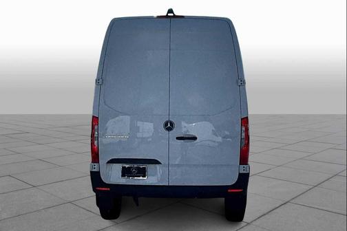 2025 Mercedes-Benz Sprinter 2500 Standard Roof