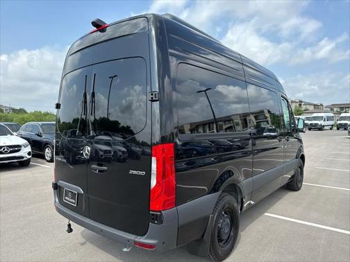 2025 Mercedes-Benz Sprinter 2500 Standard Roof