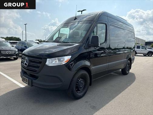 2025 Mercedes-Benz Sprinter 2500 Standard Roof