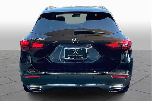 2025 Mercedes-Benz GLA 250 4MATIC