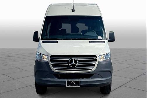 2024 Mercedes-Benz Sprinter 2500 Standard Roof