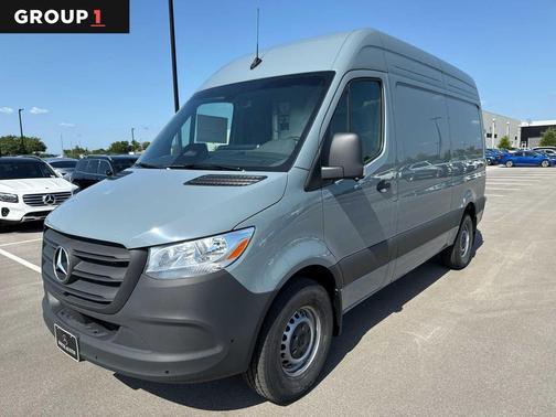 2025 Mercedes-Benz Sprinter 2500 Standard Roof
