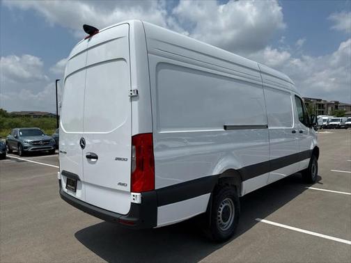 2025 Mercedes-Benz Sprinter 2500 High Roof