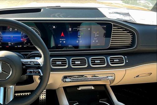 2026 Mercedes-Benz GLS 580 4MATIC