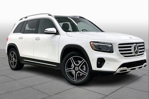 Polar White 2026 Mercedes-Benz GLB 250 4MATIC