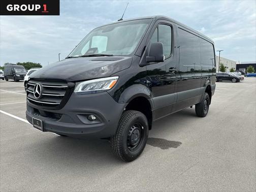 2025 Mercedes-Benz Sprinter 2500 Standard Roof
