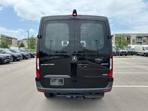 2025 Mercedes-Benz Sprinter 2500 Standard Roof