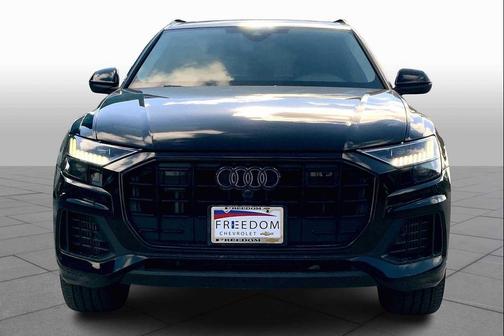 2023 Audi Q8 55 Premium Plus