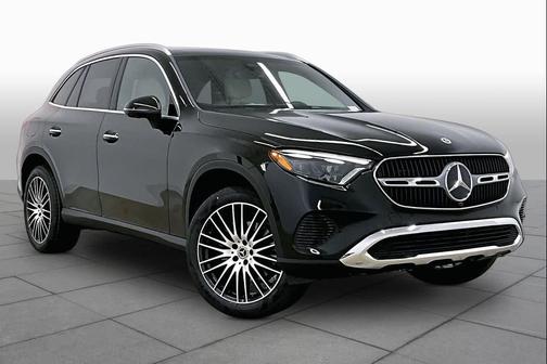 Obsidian Black Metallic 2026 Mercedes-Benz GLC 300 4MATIC