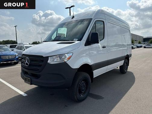 2025 Mercedes-Benz Sprinter 2500 Standard Roof