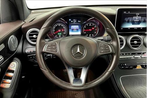 2017 Mercedes-Benz GLC 300 Base