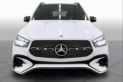 MANUFAKTUR Moonlight White Metallic 2025 Mercedes-Benz GLE 450e 4MATIC