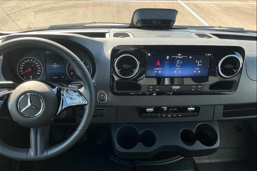 2025 Mercedes-Benz Sprinter 2500 High Roof