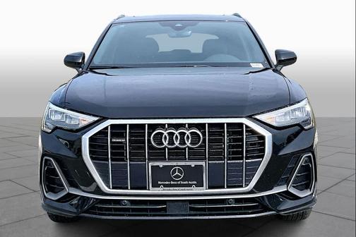 2022 Audi Q3 45 S line Premium
