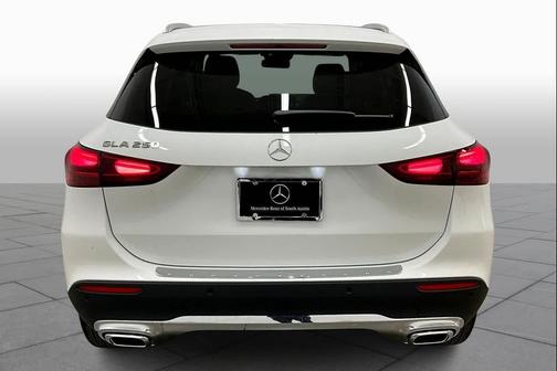 2026 Mercedes-Benz GLA 250 4MATIC