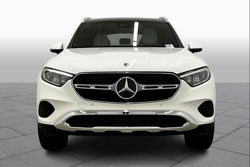 Polar White 2026 Mercedes-Benz GLC 300 Base