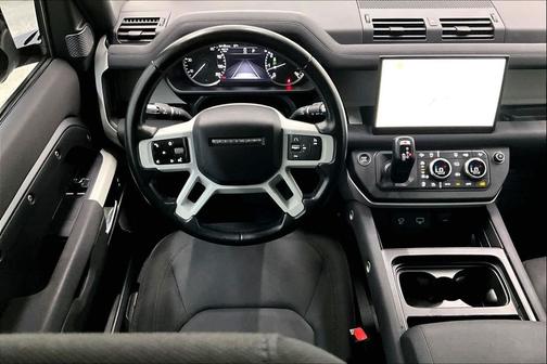 2022 Land Rover Defender 90 Standard