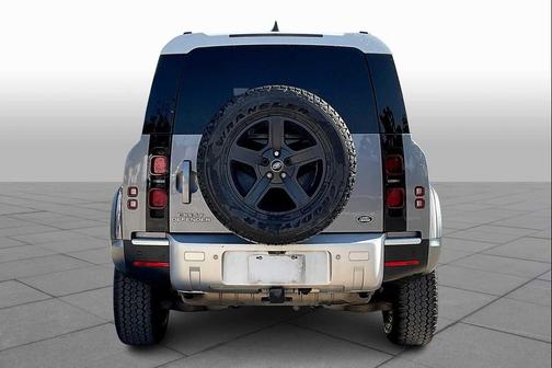 2022 Land Rover Defender 90 Standard