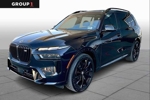 2023 BMW X7 M60i