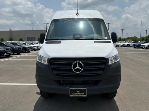 2025 Mercedes-Benz Sprinter 2500 High Roof