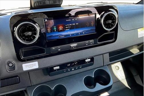 2025 Mercedes-Benz Sprinter 2500 Standard Roof