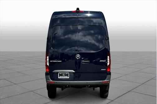 2025 Mercedes-Benz Sprinter 2500 Standard Roof