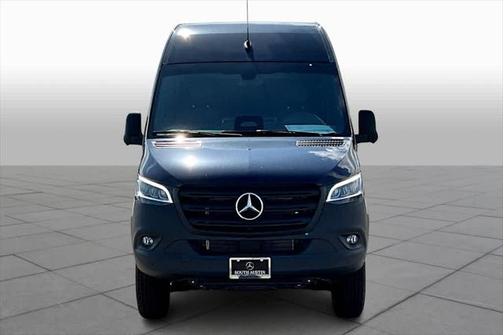 2025 Mercedes-Benz Sprinter 2500 Standard Roof