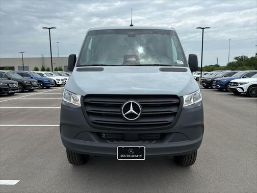 2025 Mercedes-Benz Sprinter 2500 Standard Roof