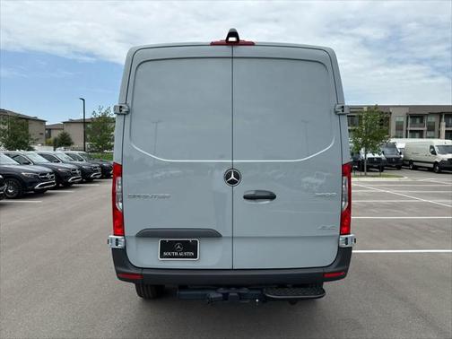 2025 Mercedes-Benz Sprinter 2500 Standard Roof