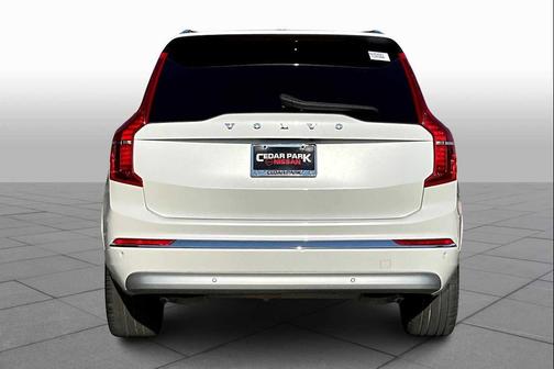 2022 Volvo XC90 T6 Inscription