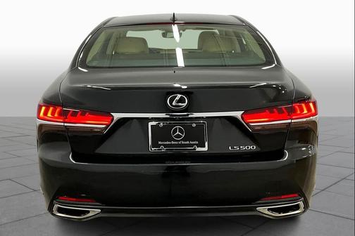 2018 Lexus LS 500 Base
