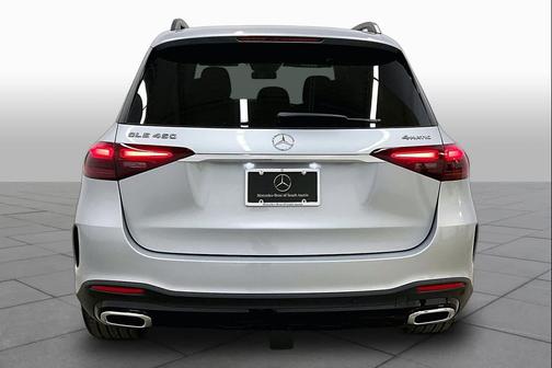 Cirrus Silver Metallic 2026 Mercedes-Benz GLE 450 4MATIC