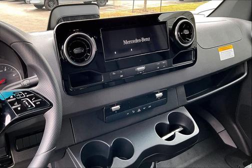 2026 Mercedes-Benz Sprinter 2500 Standard Roof