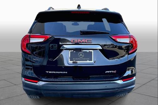 2022 GMC Terrain AWD AT4