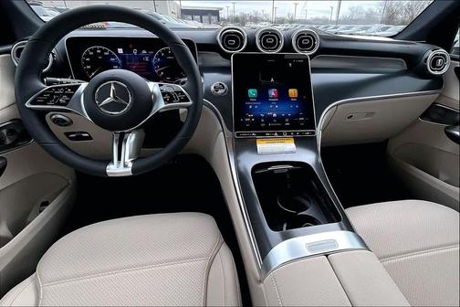 Polar White 2026 Mercedes-Benz GLC 300 Base