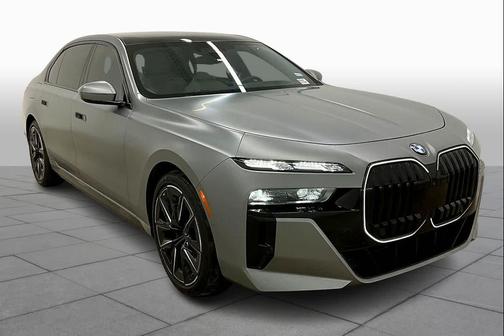 2024 BMW 760 xDrive